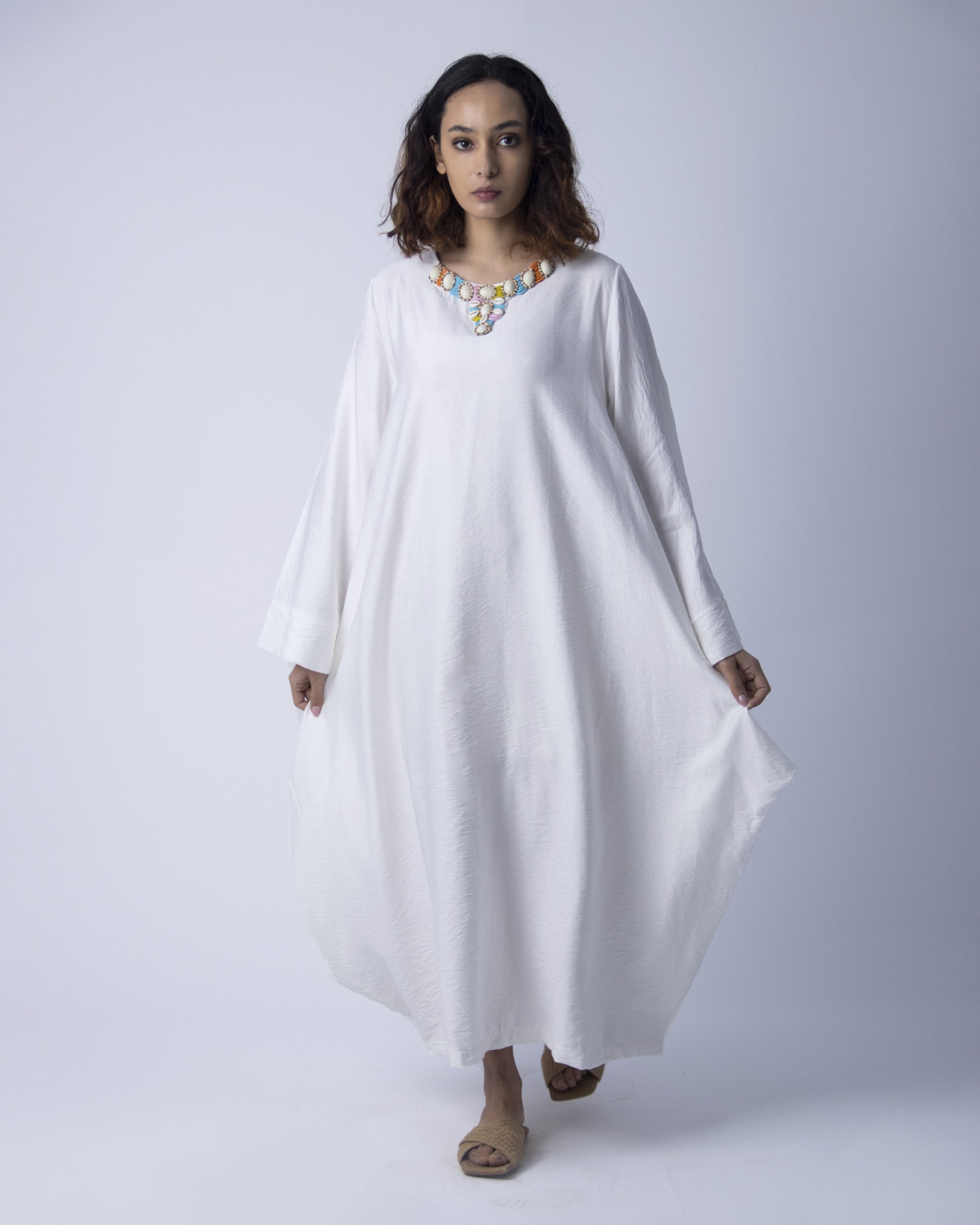 WHITE BEADED COLLAR DRESS – Camicie